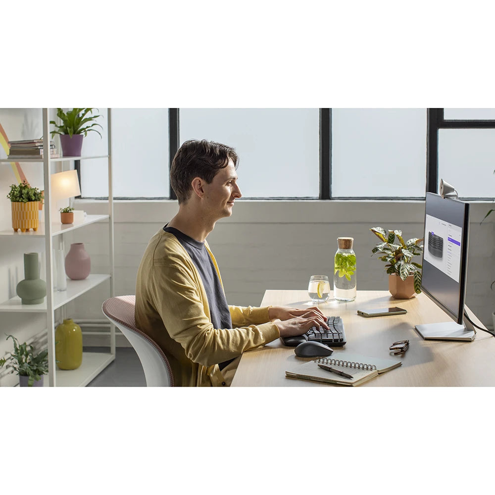 Logitech MK670 Wireless Wave Keyboard and Mouse Combo in Graphite