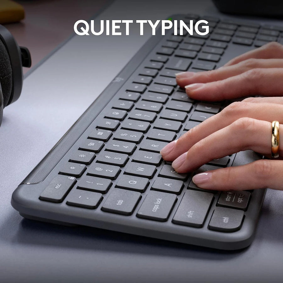 Logitech K950 Wireless Signature Slim Keyboard in Graphite