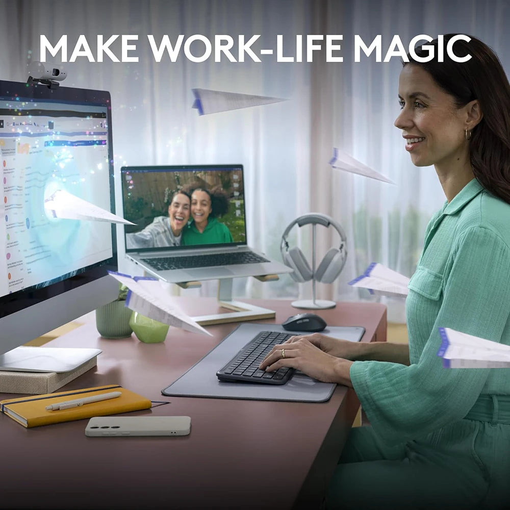 Logitech K950 Wireless Signature Slim Keyboard in Graphite