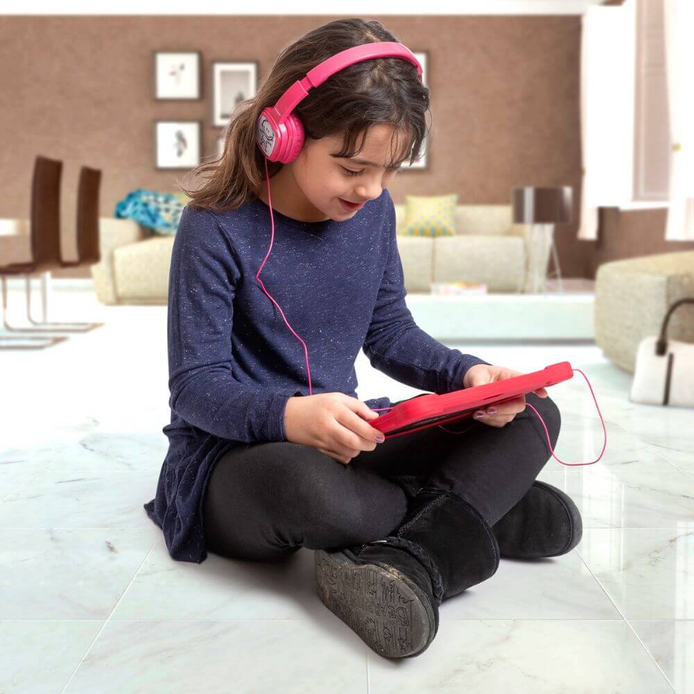 Deco Gear Kids Doodle Foldable Over-Ear Coloring Headphones with Children's Safe Ears Volume Limiter Includes Bonus Crayons (Pink) - DecoGear